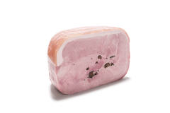 PROSCIUTTO COTTO CON TARTUFO HALF LEVONI
